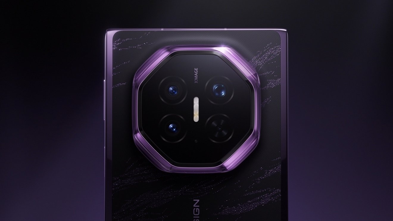 Huawei Mate XT 2 Ultimate Design octagonal camera module close-up