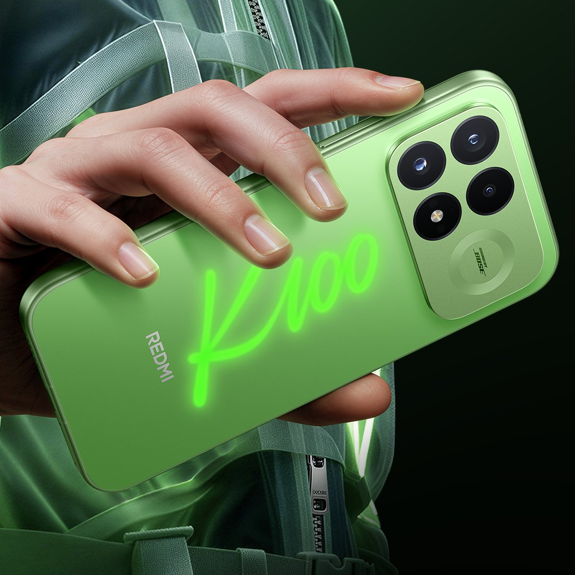 Redmi Unveils Firefly Glow Variant for K100 Pro with Customizable Glow-in-the-Dark Back Panel